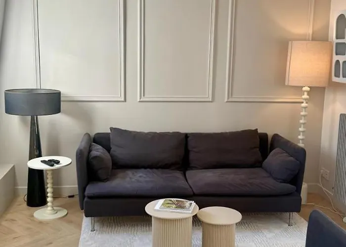 Paris Luxury