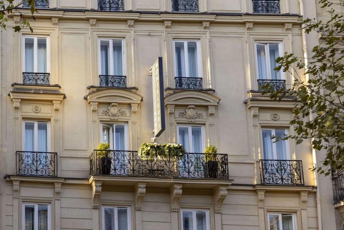 Luxury Montaigne Apartment